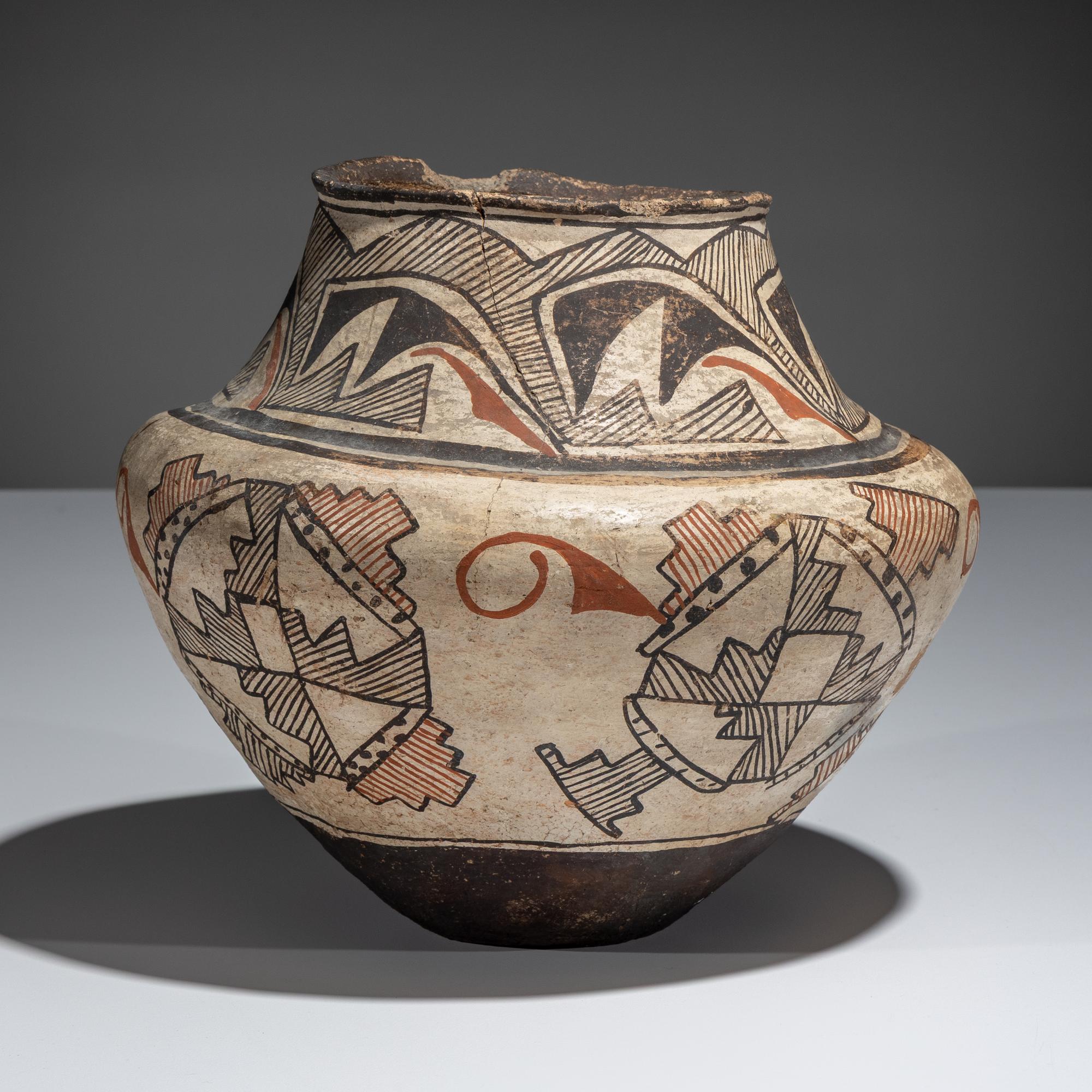 Zuni Three-Color Pottery Jar