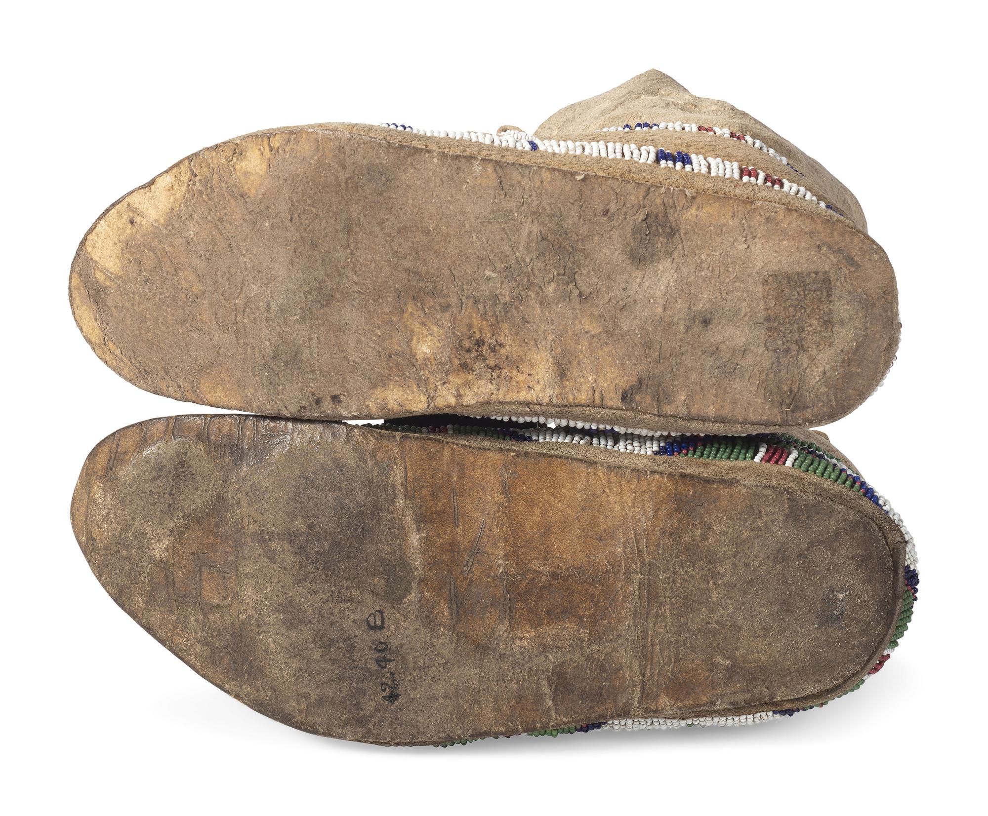 Northern Plains Moccasins, Singles