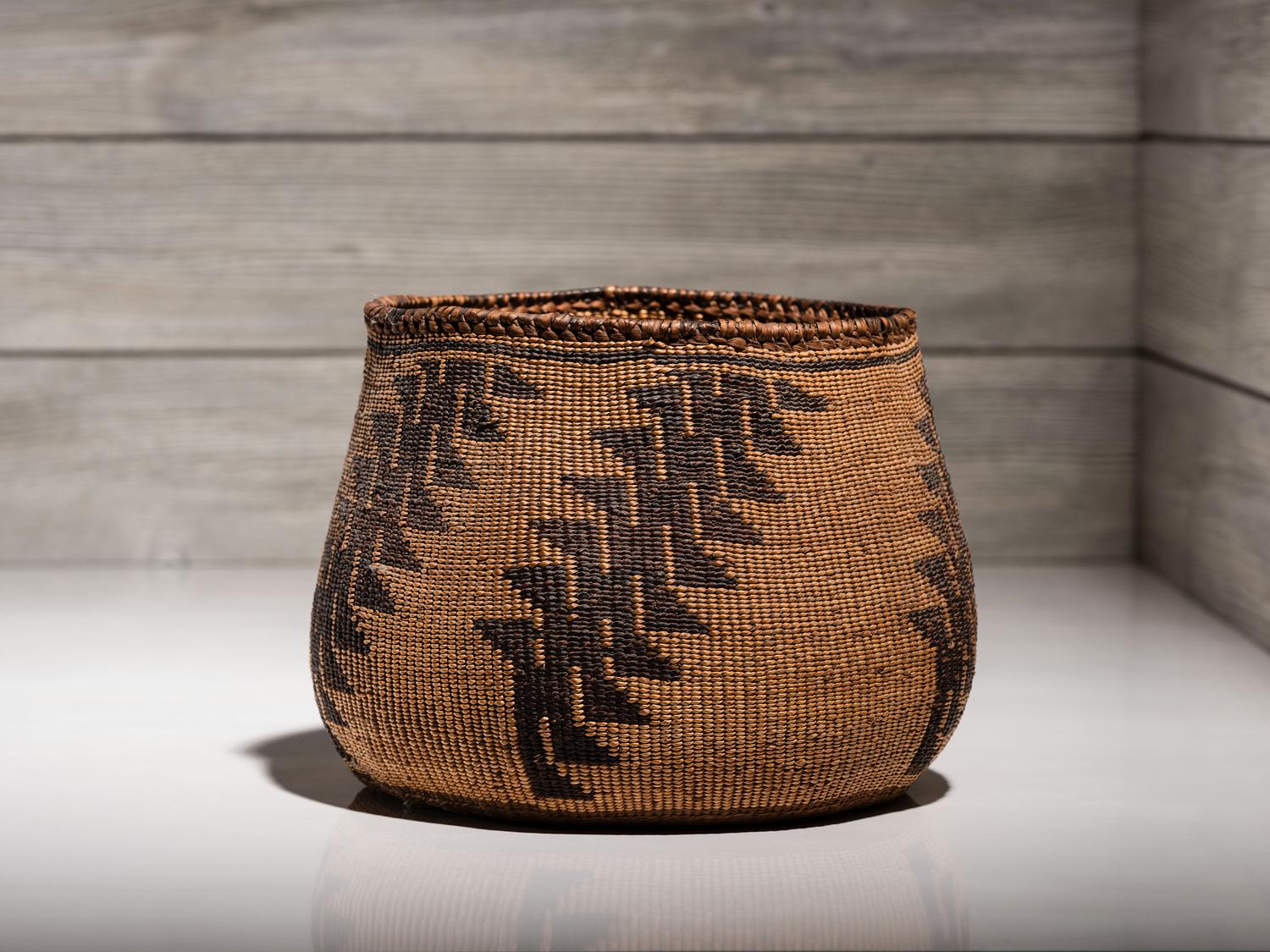 Northern California Basket, Karok