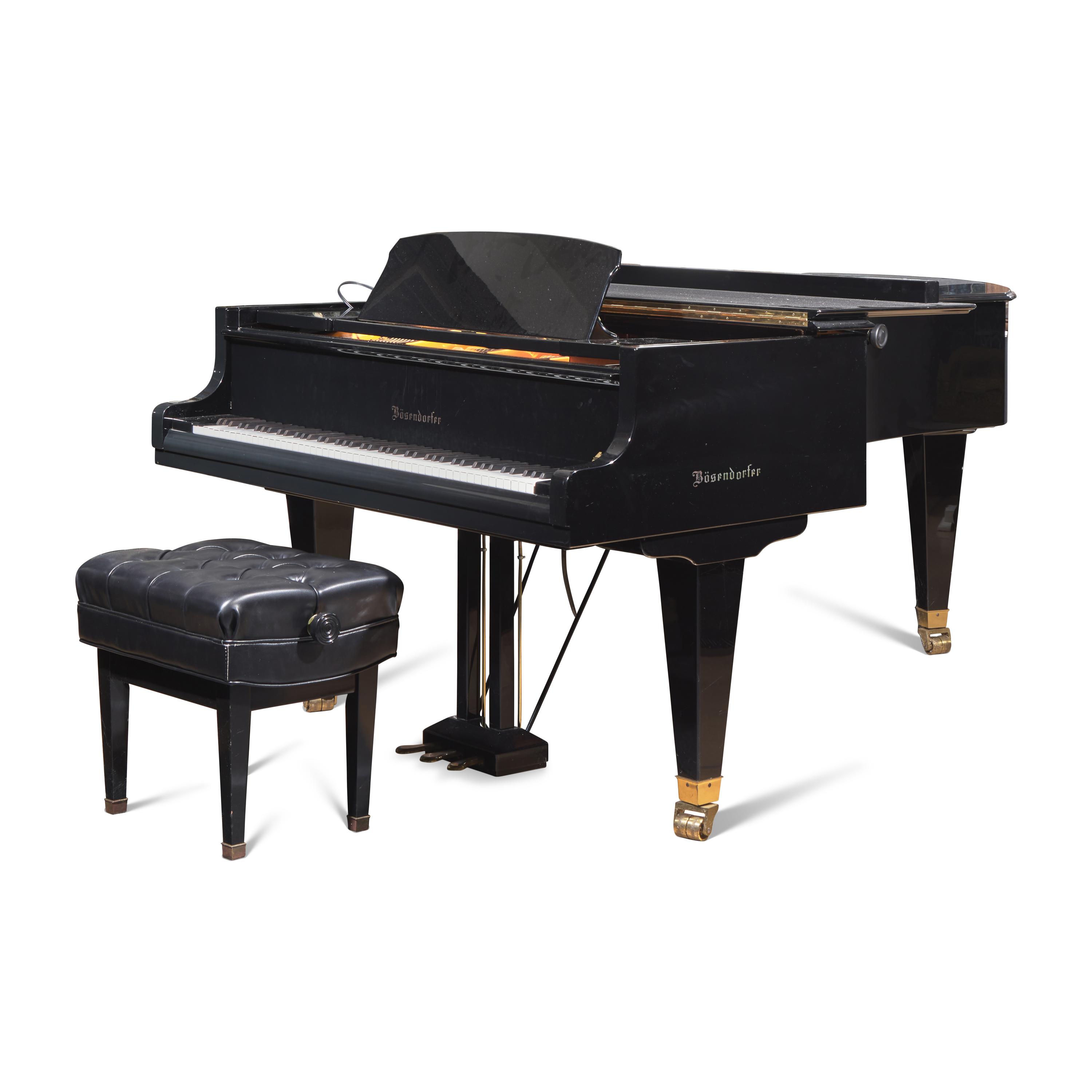 Bösendorfer 1986 — Grand Piano, Model 225