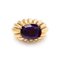 YELLOW GOLD AND AMETHYST RING