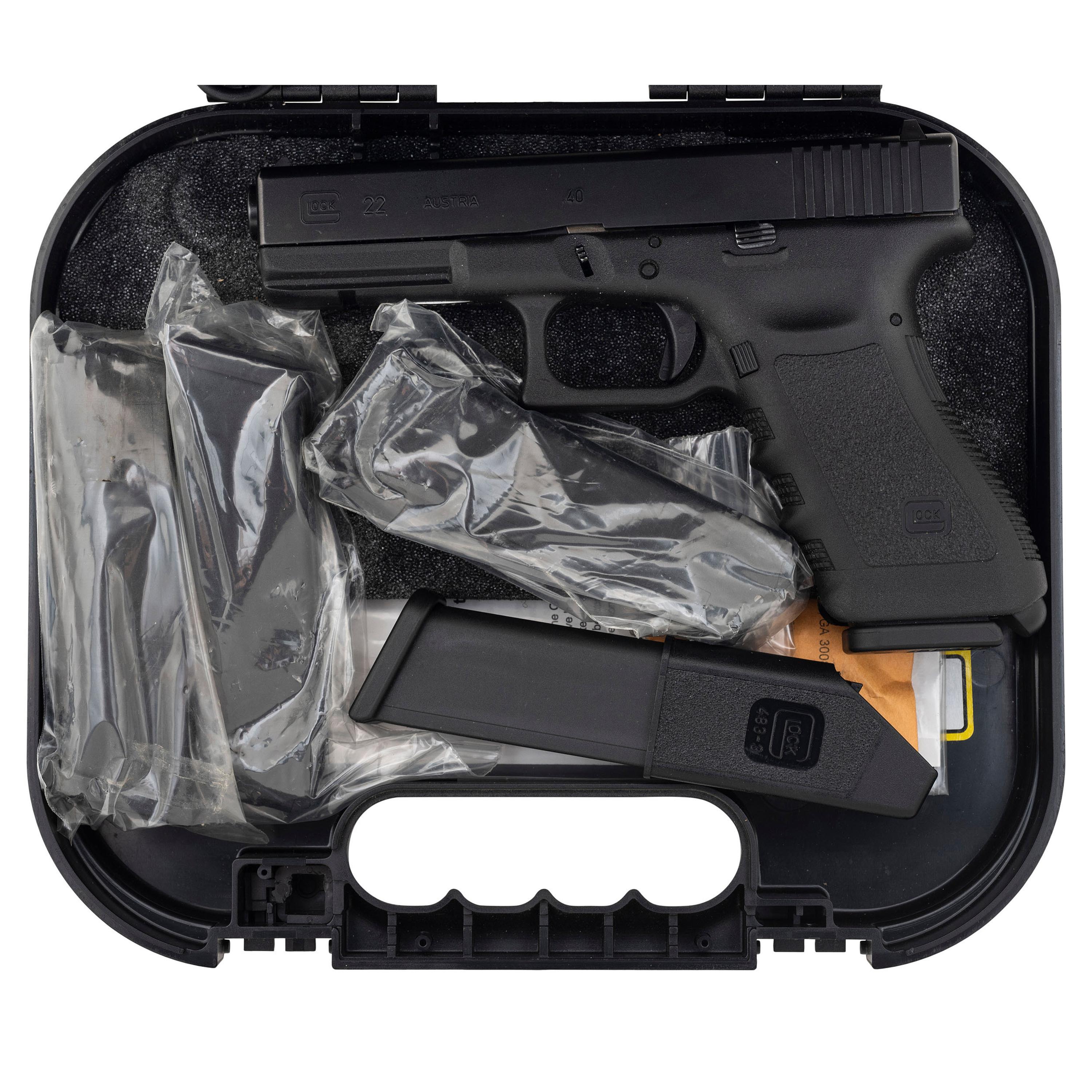 * Glock 22 Gen 3 Pistol in Box with Accessories