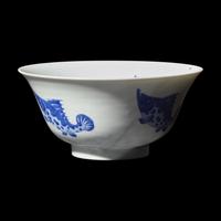 A Chinese Blue and White Porcelain 'Fishes' Bowl, Kangxi Period 清康熙 青花三魚紋碗