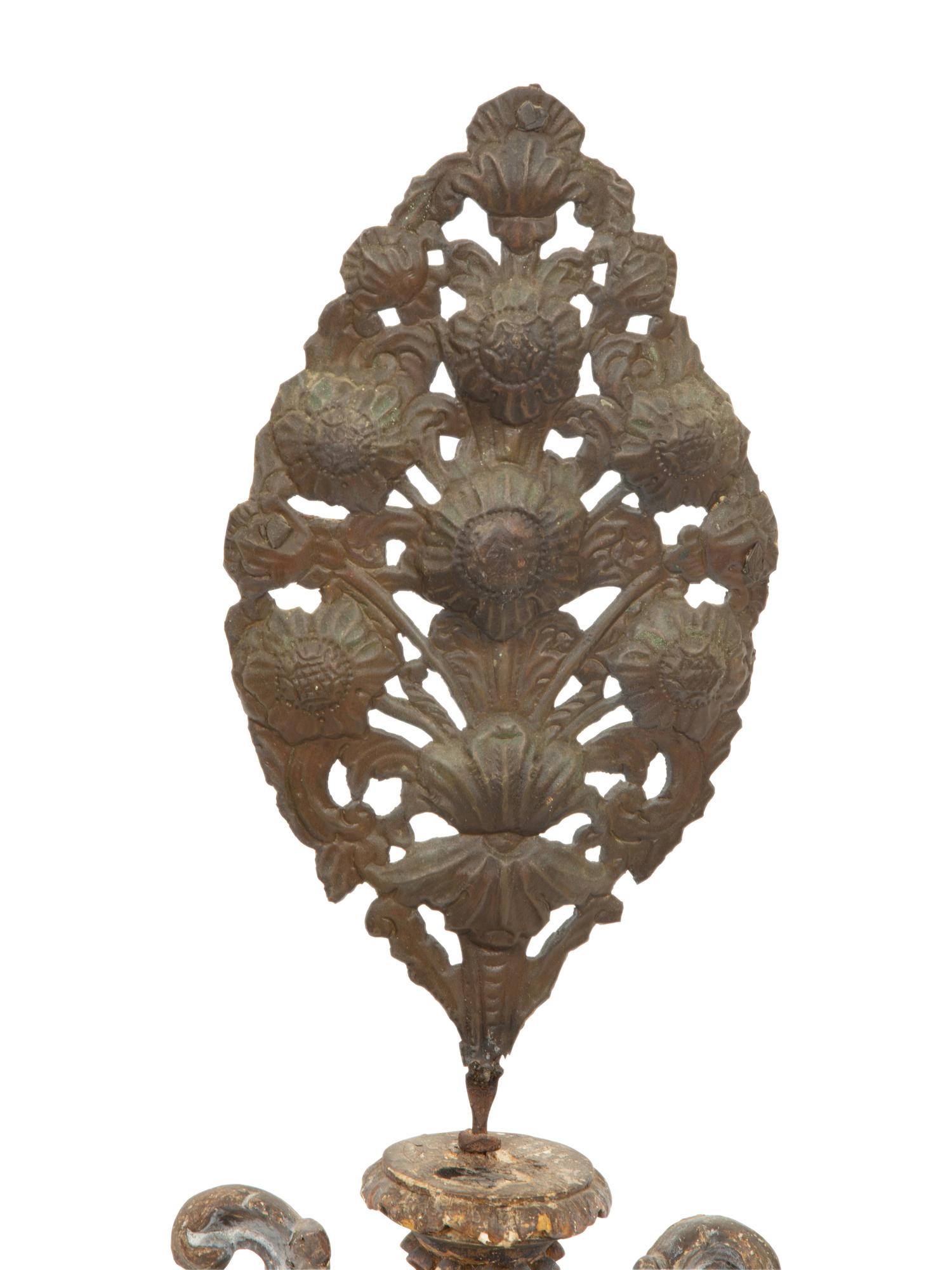 A Pair of Italian Carved Giltwood Urns Inset with Tole Floral Sprays