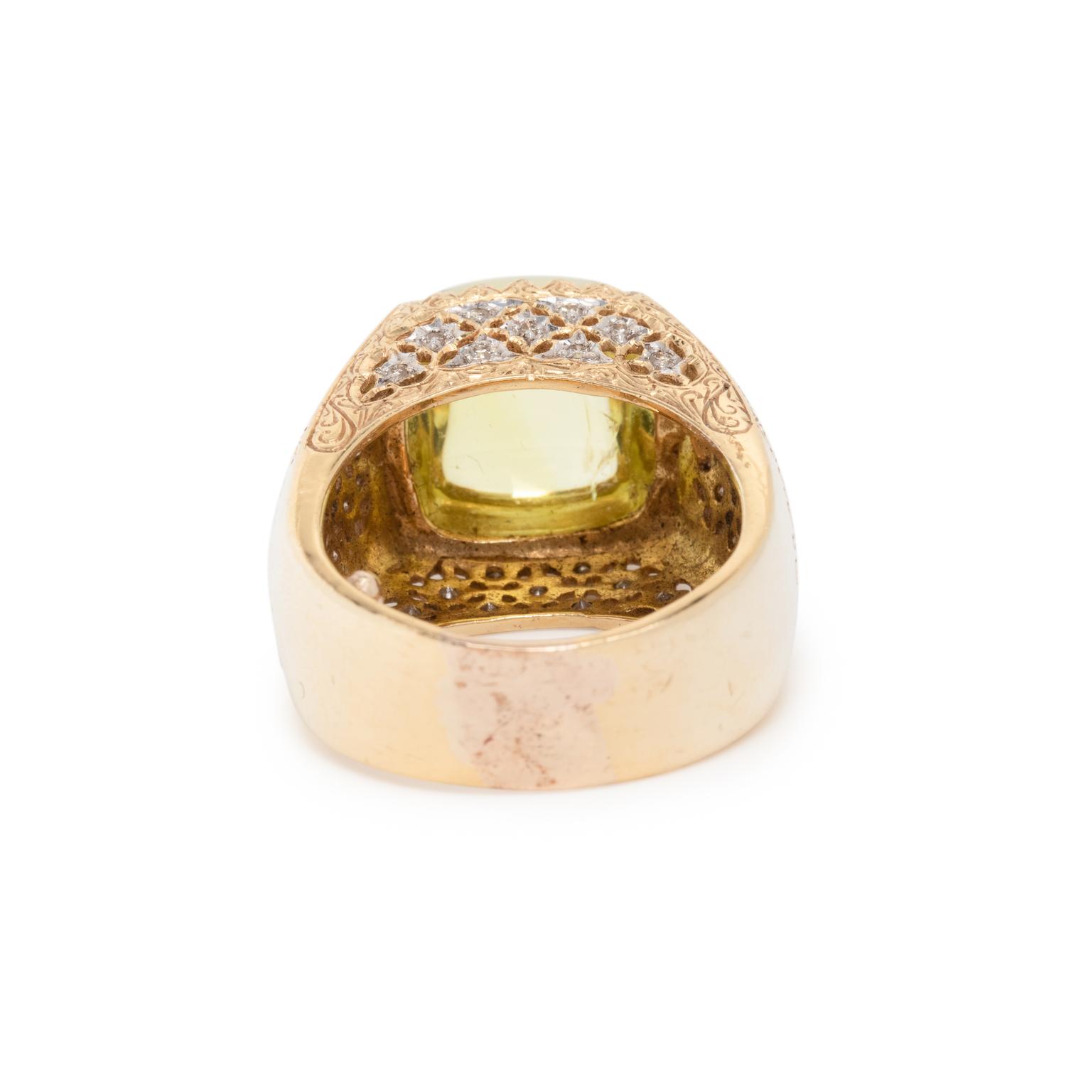BICOLOR GOLD, PERIDOT AND DIAMOND RING