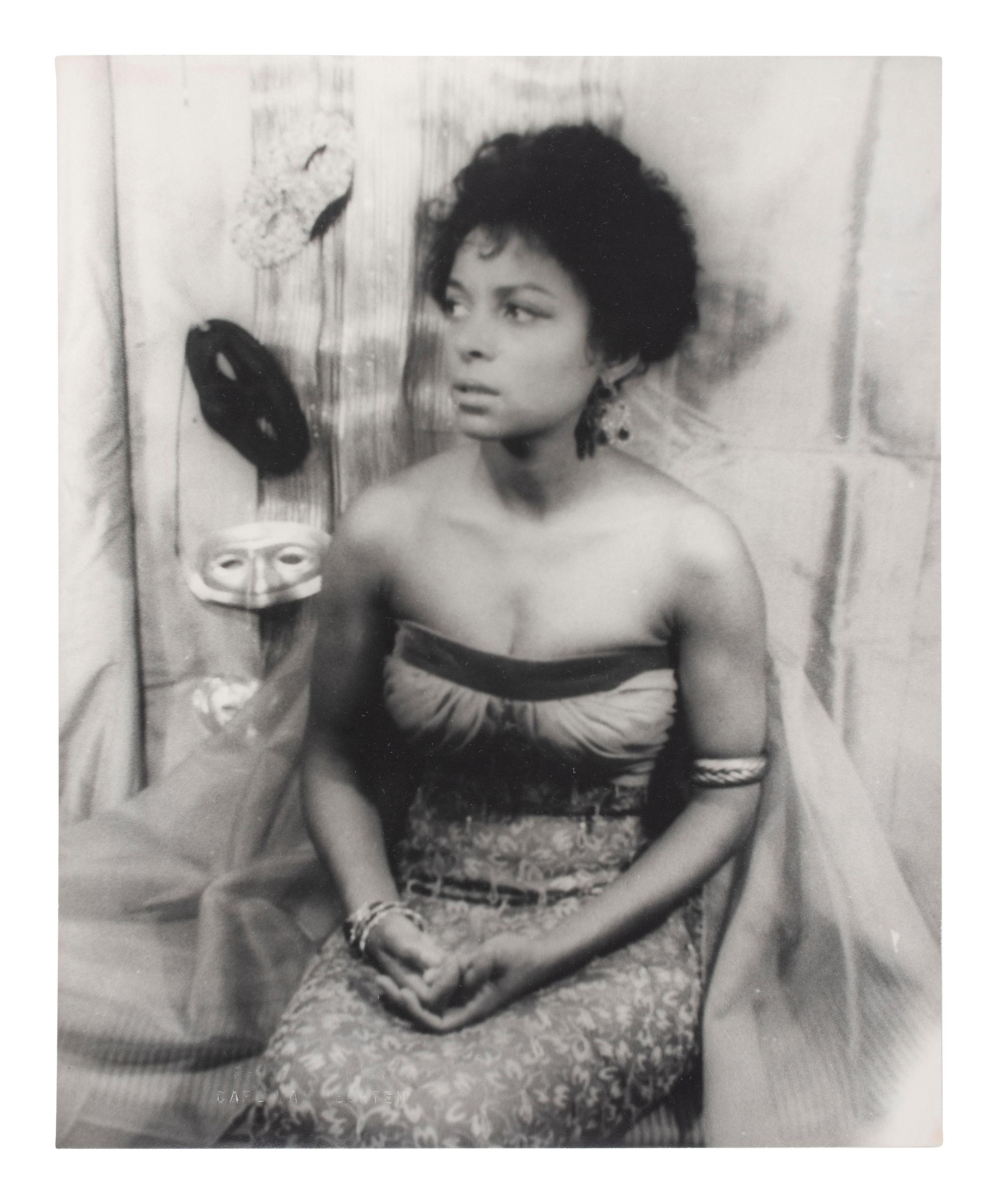 [PHOTOGRAPHY]. VAN VECHTEN, Carl (1880-1964), photographer. Portrait of Ruby Dee. 25 September 1962.