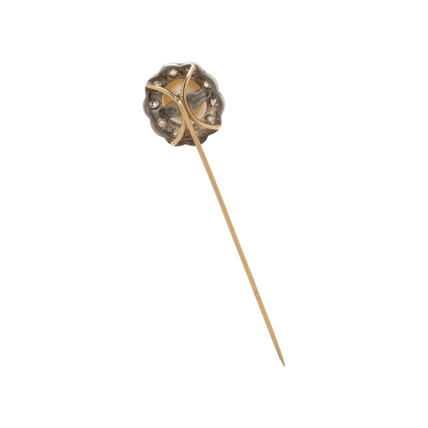 NATURAL PEARL AND DIAMOND STICK PIN