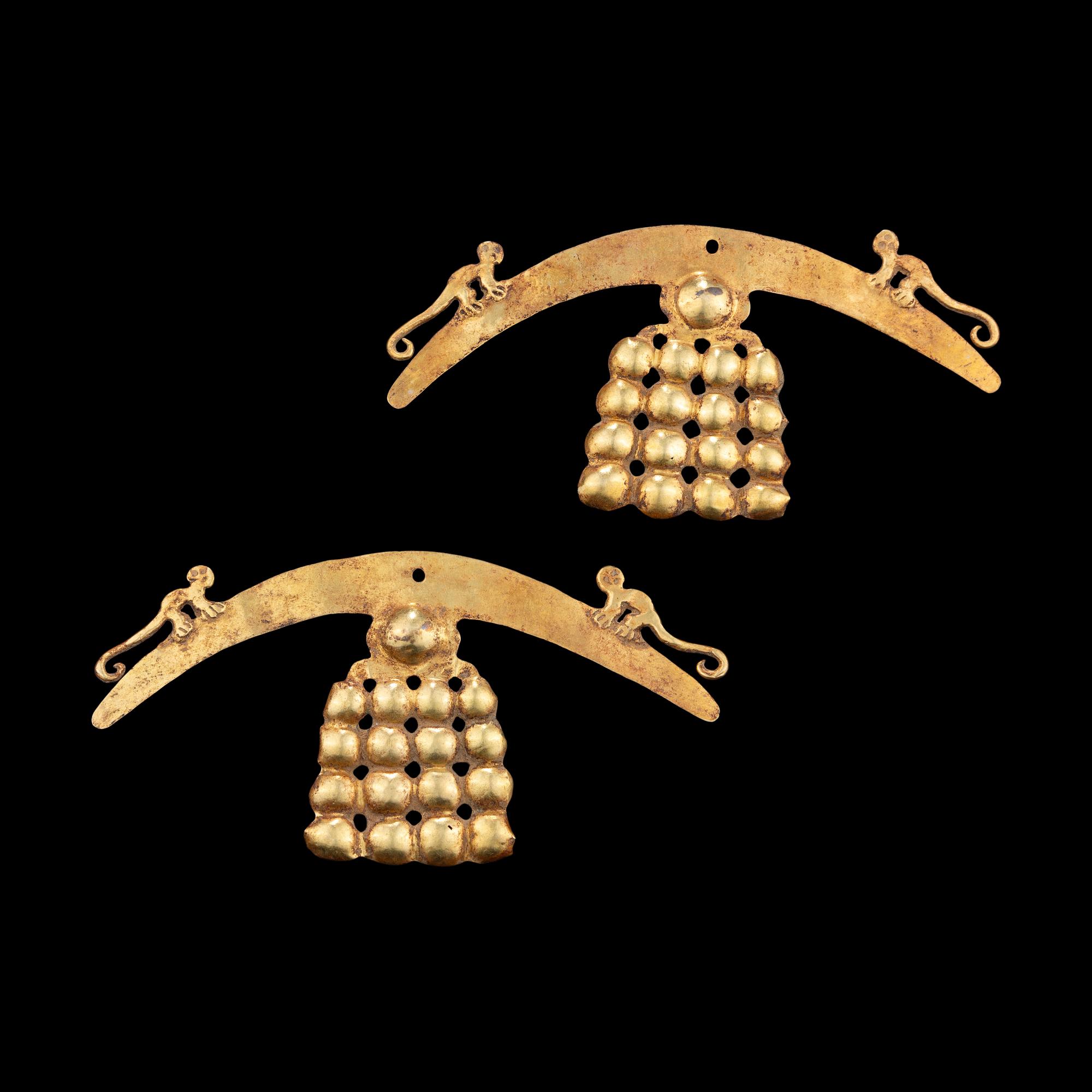 A Pair of Narino Gold Earrings