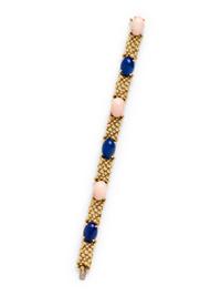 YELLOW GOLD, LAPIS LAZULI AND ANGEL SKIN CORAL BRACELET