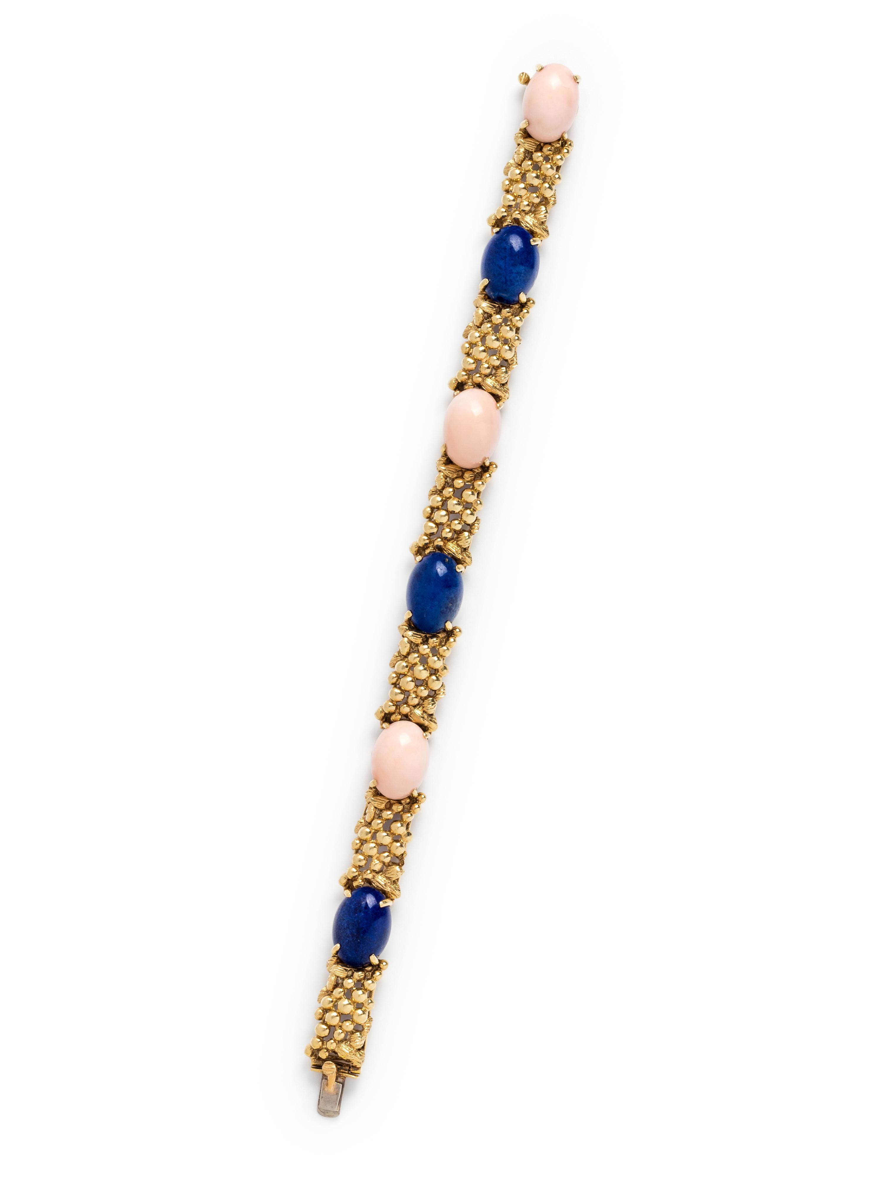 YELLOW GOLD, LAPIS LAZULI AND ANGEL SKIN CORAL BRACELET