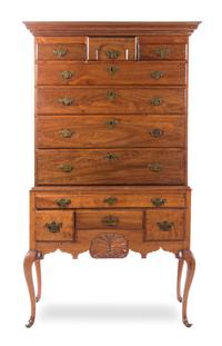 A Queen Anne Walnut and Maple Highboy Height 71 1/2 x width 38 1/2 x depth 20 1/2 inches. — PORTSMOUTH OR DURHAM, NEW HAMPSHIRE, LATE 18TH CENTURY