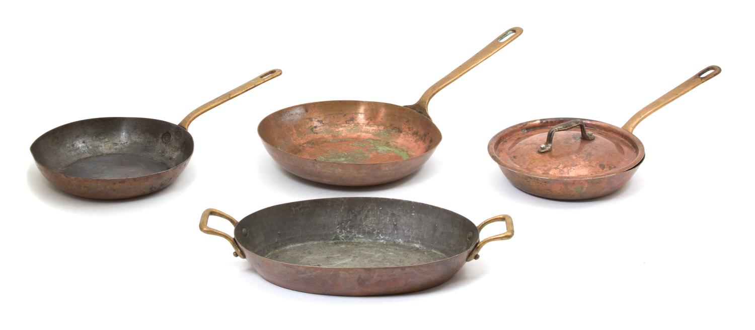 Four Vintage Copper and Brass Saute Pans Length of oval 12 inches. — 19TH CENTURY
