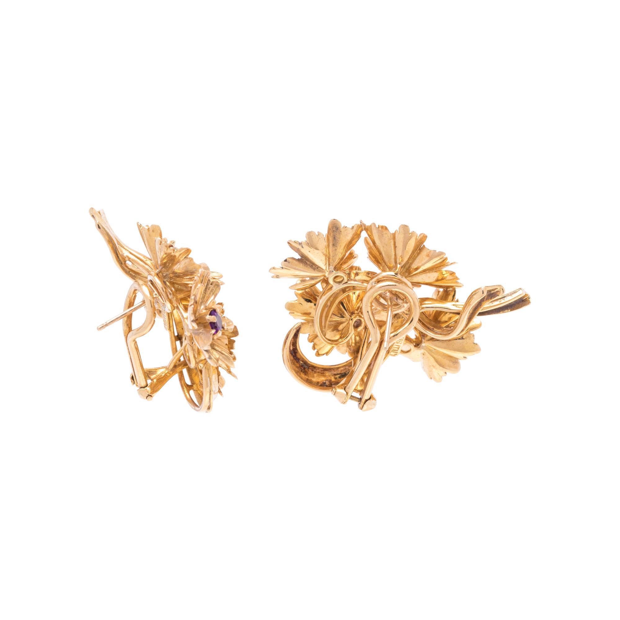 YELLOW GOLD AND MULTIGEM FLOWER EARCLIPS