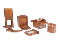 [CAMERAS]. Sixth plate daguerreotype outfit in custom box made by Robert Lisle, 1988.