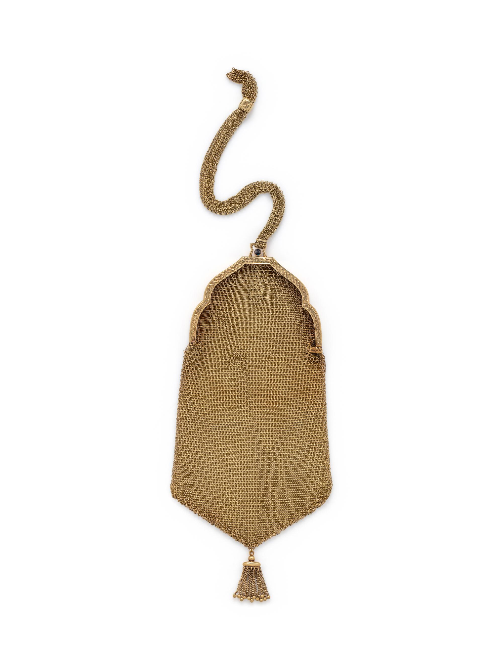 ANTIQUE, YELLOW GOLD MESH PURSE