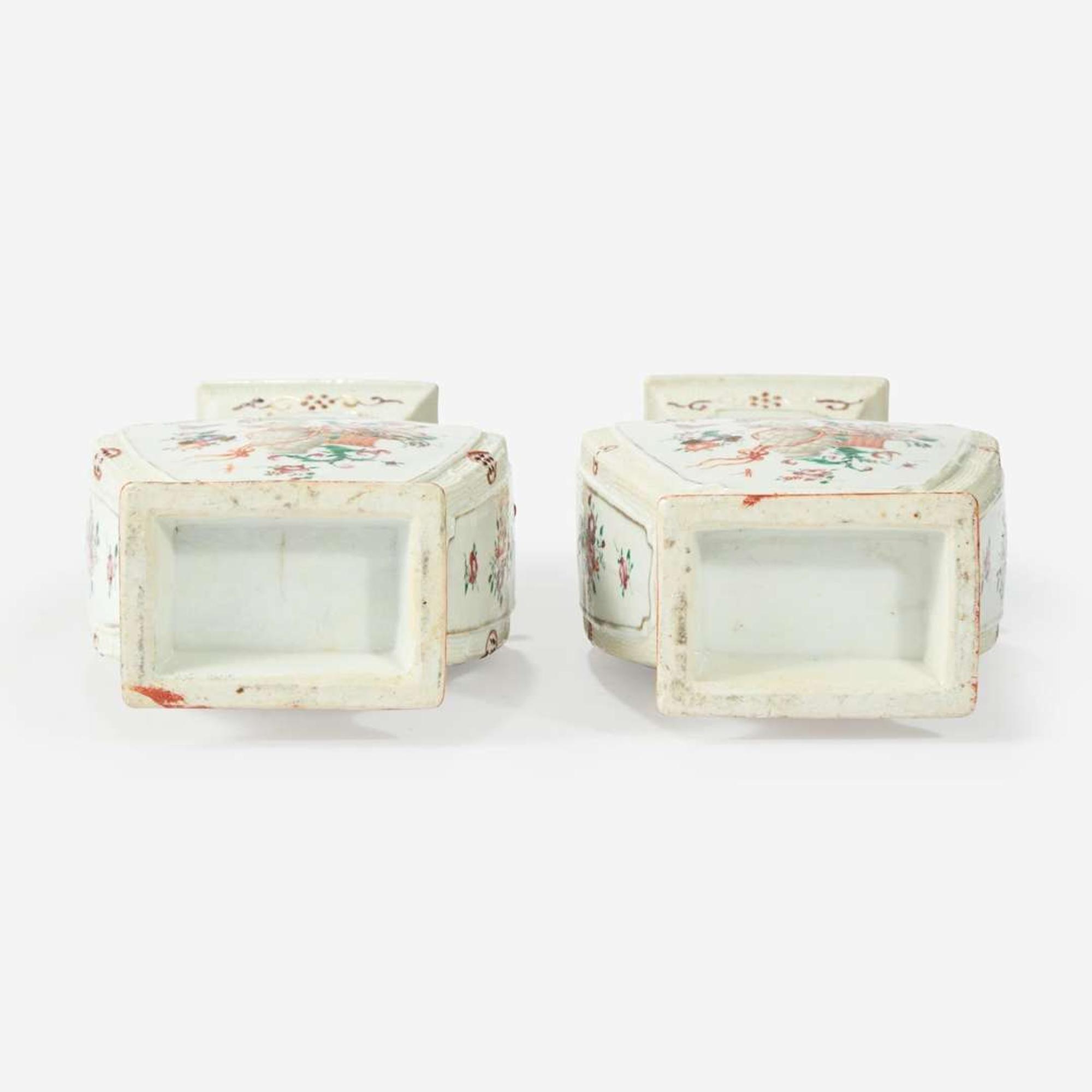A Pair of Chinese Export Porcelain Famille Rose Covered Vases