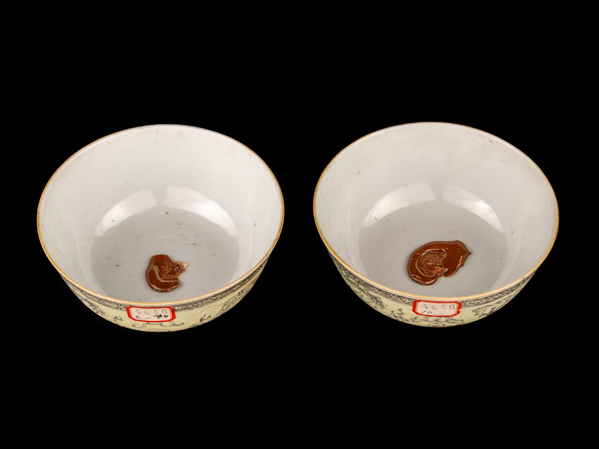 A Pair of Chinese Grisaille Enameled Porcelain Bowls