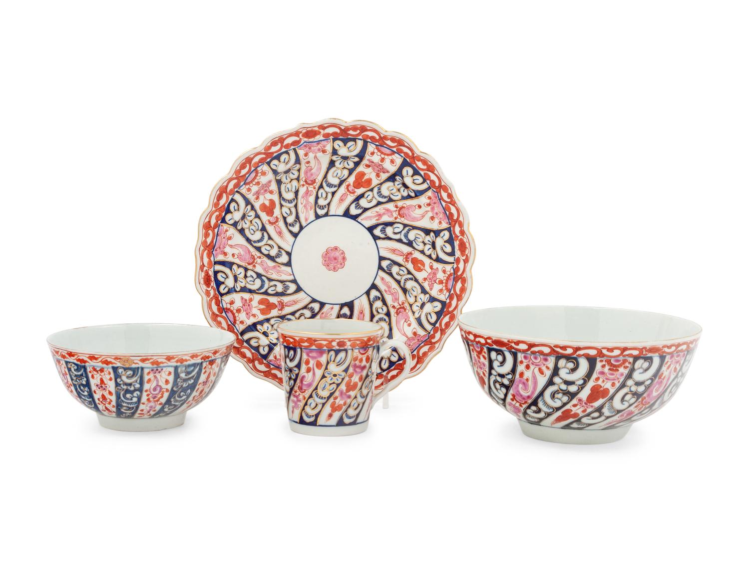 A Group of Eight Worcester Porcelain Articles