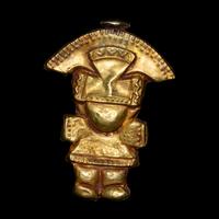A Chimu Gold Ceremonial Pendant
