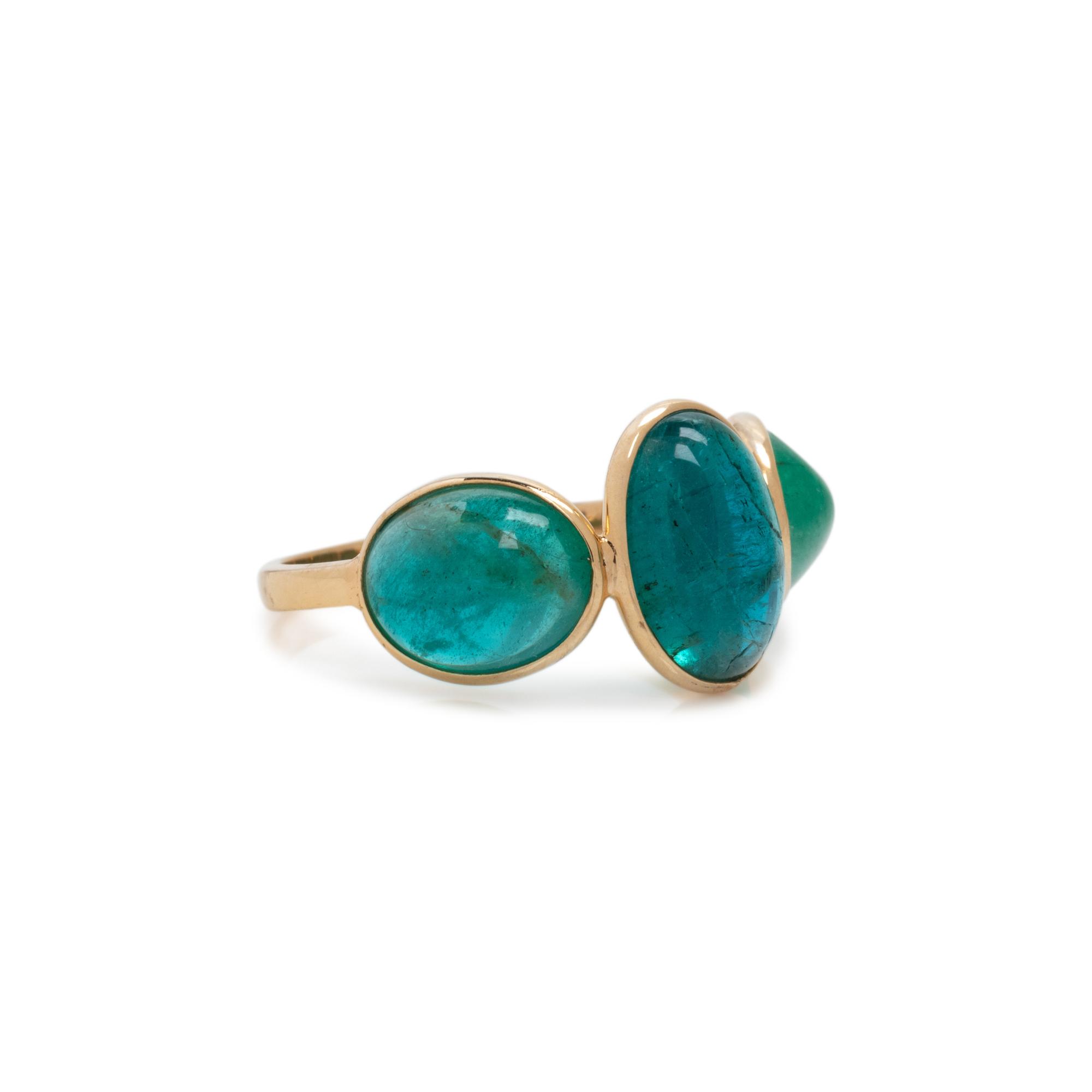 YELLOW GOLD AND EMERALD RING