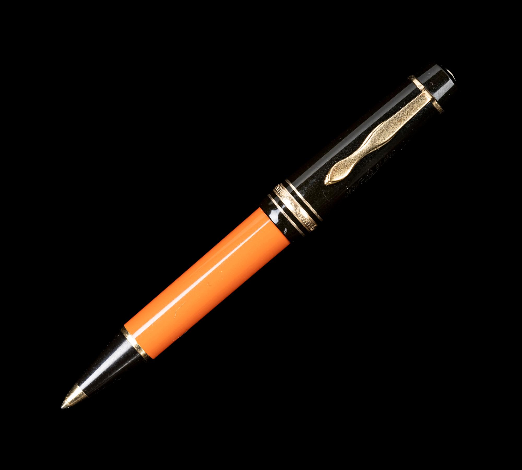 A Montbalnc Ernest Hemingway Limited Edition Ballpoint Pen