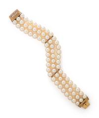 CULTURED PEARL, DIAMOND, AND YELLOW GOLD MULTISTRAND BRACELET