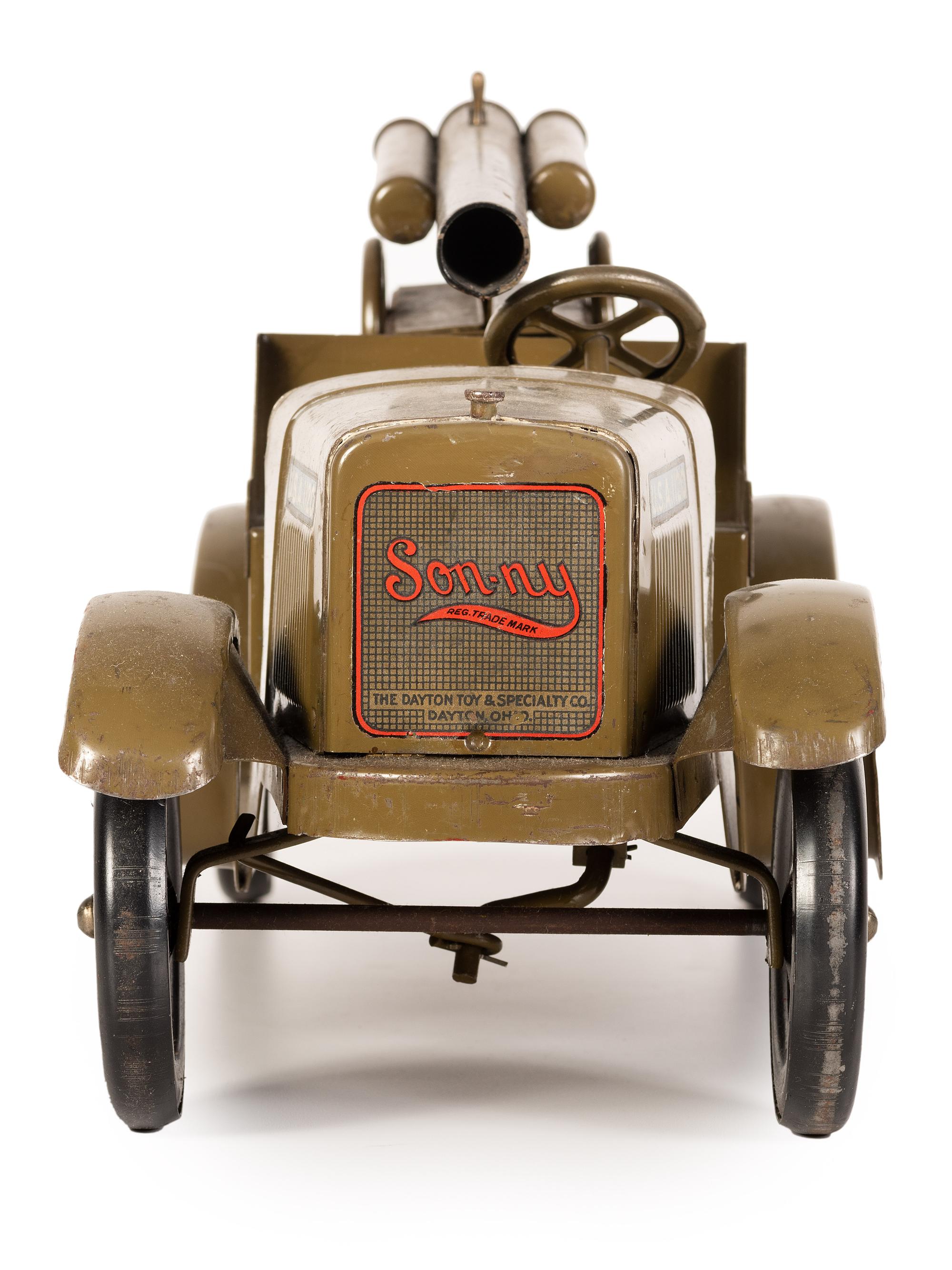 A Sonny Pressed Steel Anti-Aircraft Truck