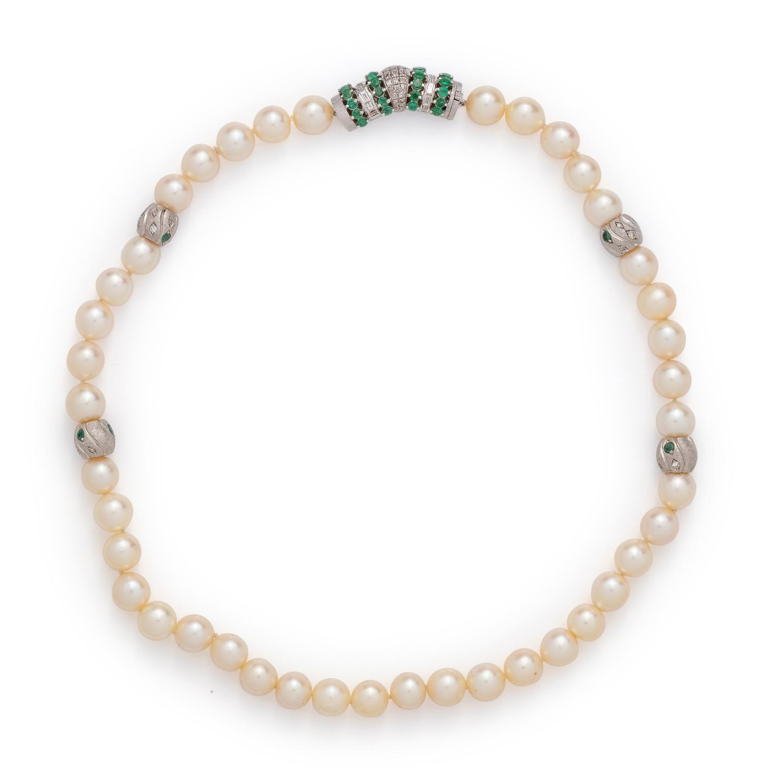 CULTURED PEARL, EMERALD AND DIAMOND NECKLACE