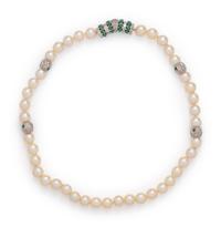 CULTURED PEARL, EMERALD AND DIAMOND NECKLACE
