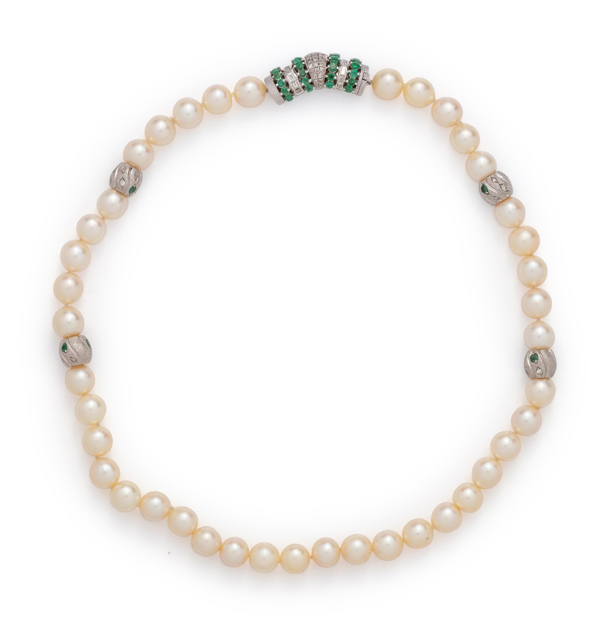 CULTURED PEARL, EMERALD AND DIAMOND NECKLACE