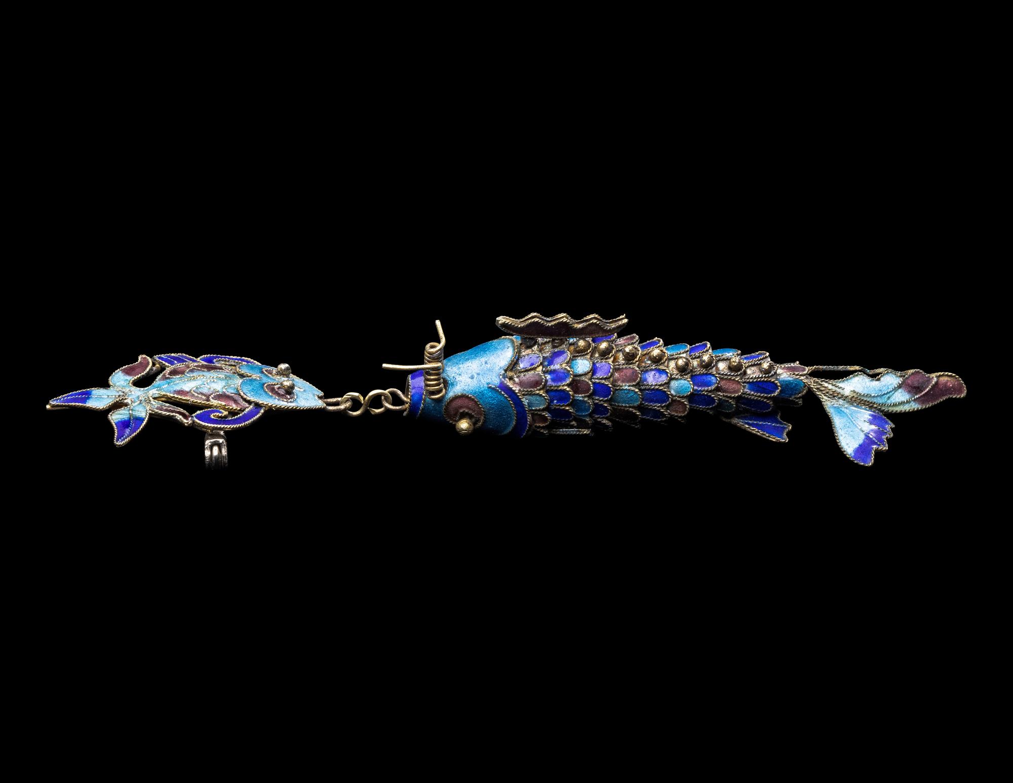 10 Chinese Hairpins and Jewelry