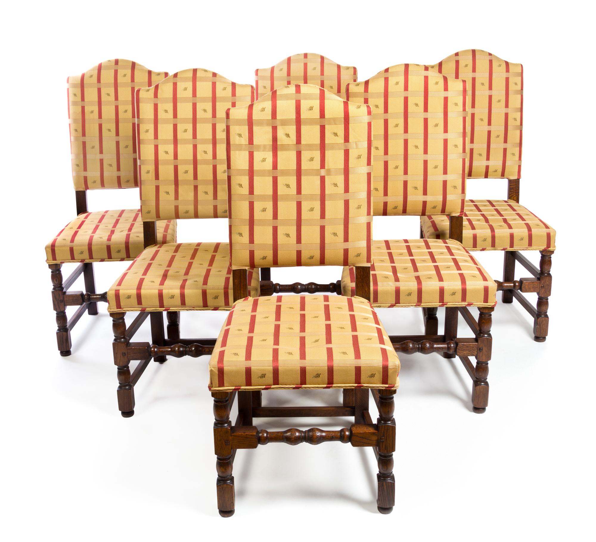 A Set of Six William and Mary Style Oak Dining Chairs Height 40 inches. — 20TH CENTURY