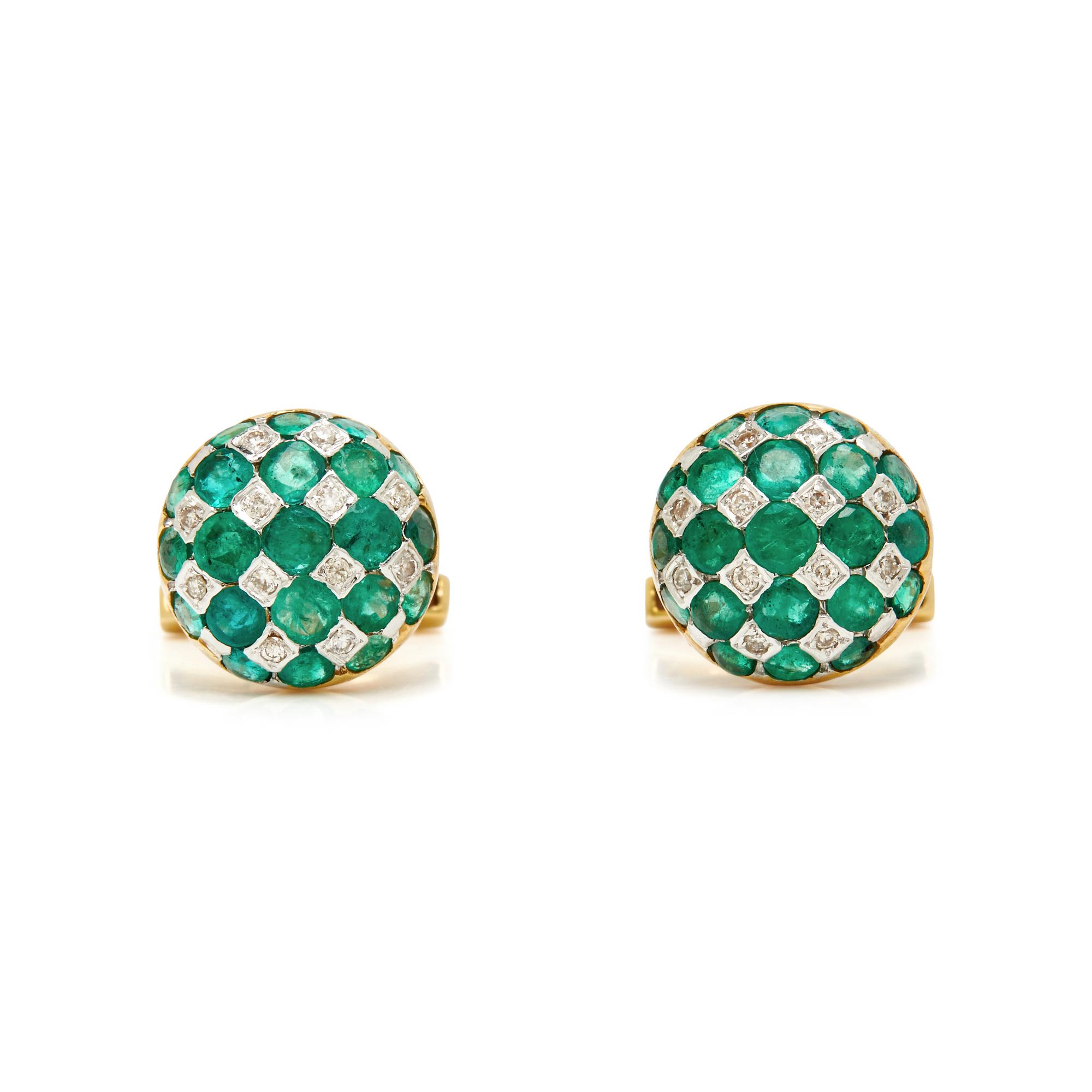 YELLOW GOLD, EMERALD, AND DIAMOND DRESS SET