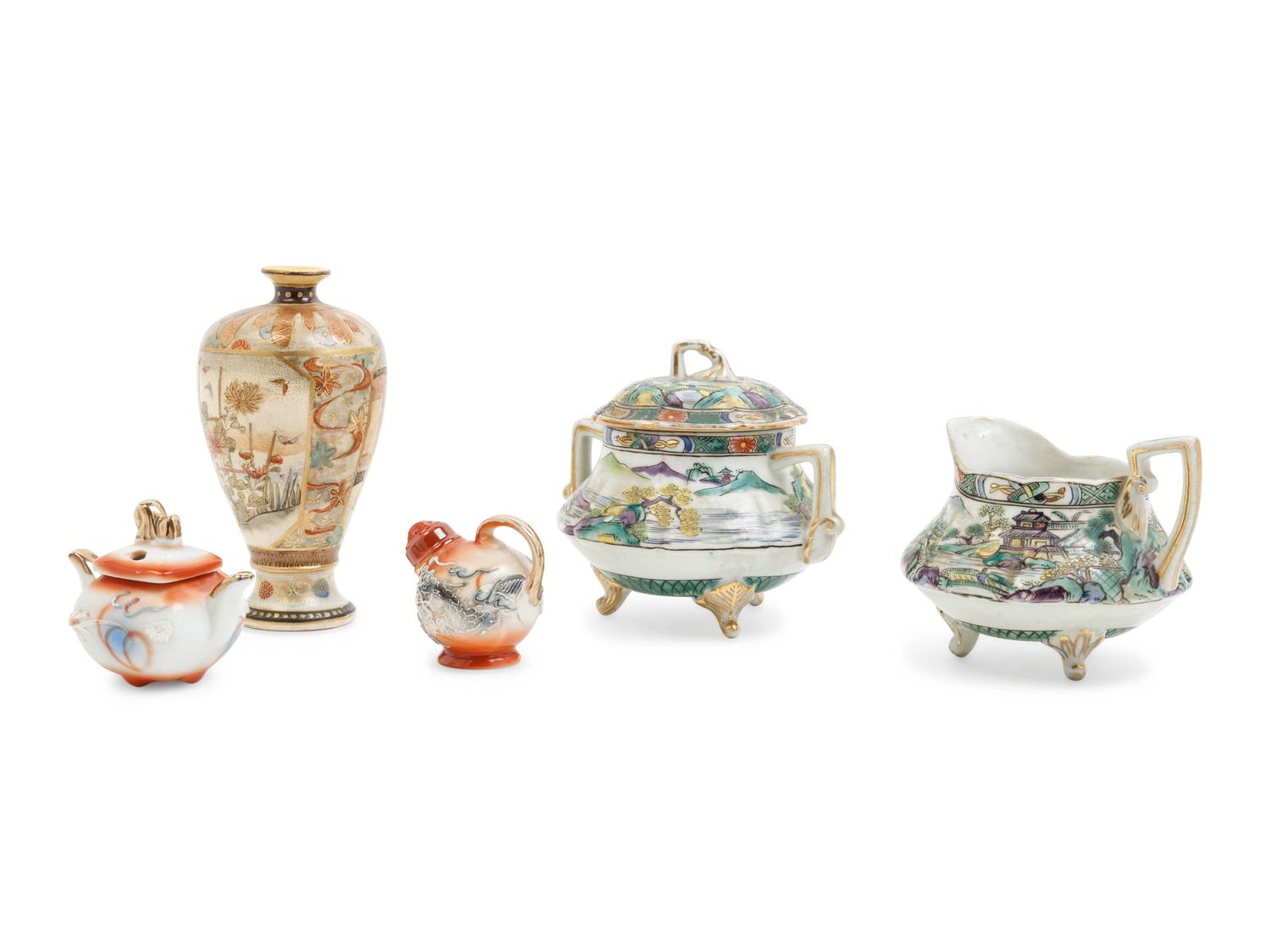 Five Japanese Porcelain Articles