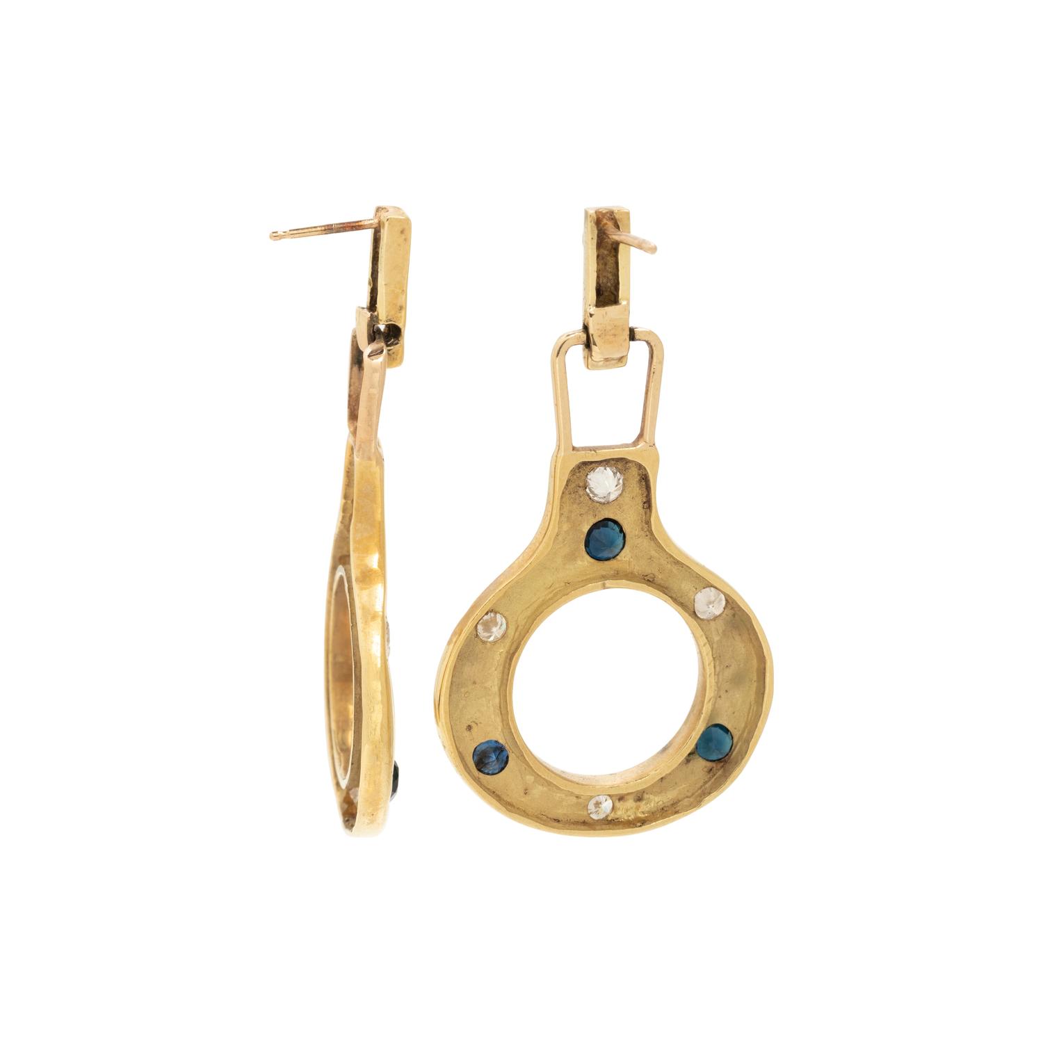 YELLOW GOLD, DIAMOND AND SAPPHIRE EARRINGS