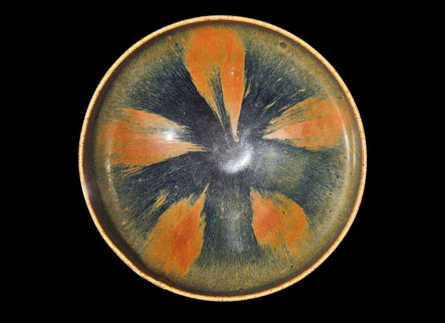 A Northern Chinese russet-splashed bowl, Jin/Yuan dynasty 鐵鏽花盌一隻 金或元
