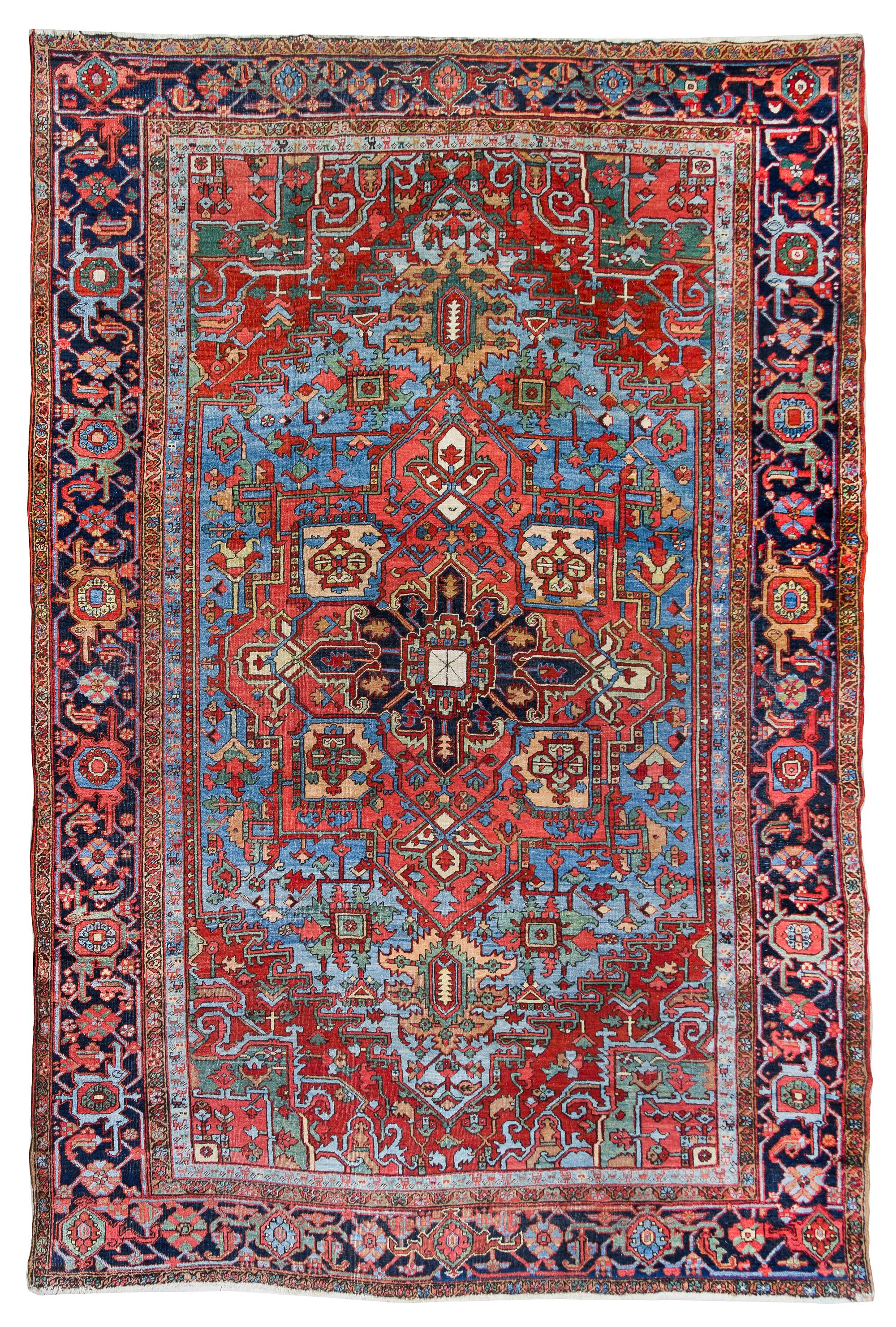 A Heriz Wool Rug 13 feet 4 inches x 9 feet. — EARLY 20TH CENTURY