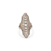 DIAMOND RING