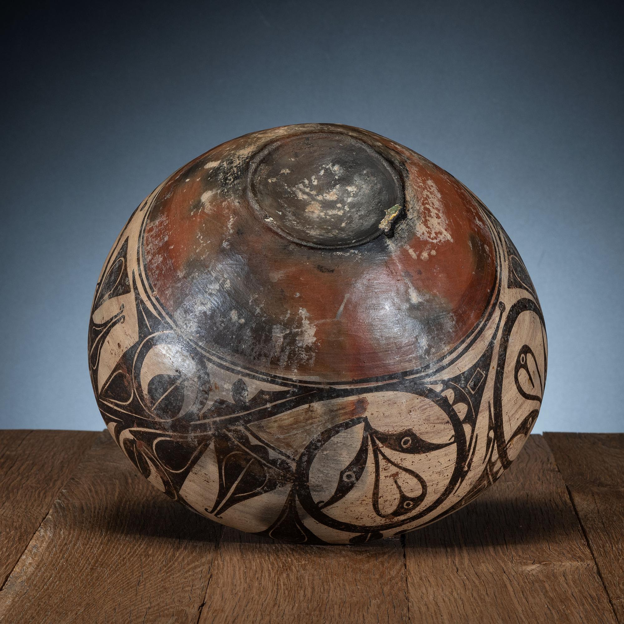 Zia Polychrome Pottery Jar, with Trios Design