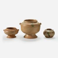 Group of three Vietnamese early vessels Chinese Colonial period 1st - 4th century