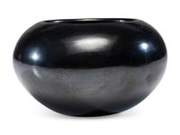 Blackware Pottery Bowl, with Gunmetal Finish 1956-1965