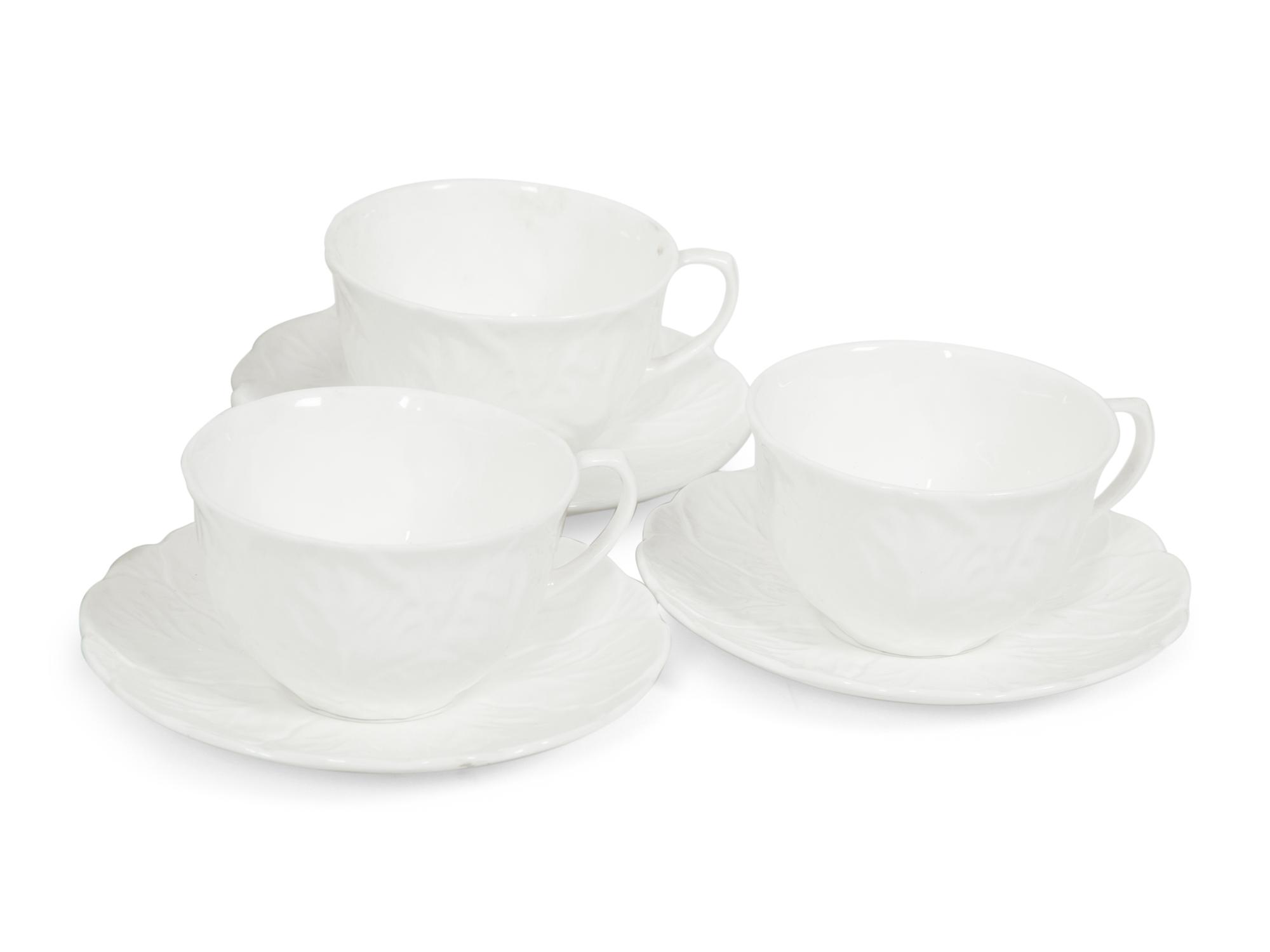 A Wedgwood Countryware Porcelain Dinner Service