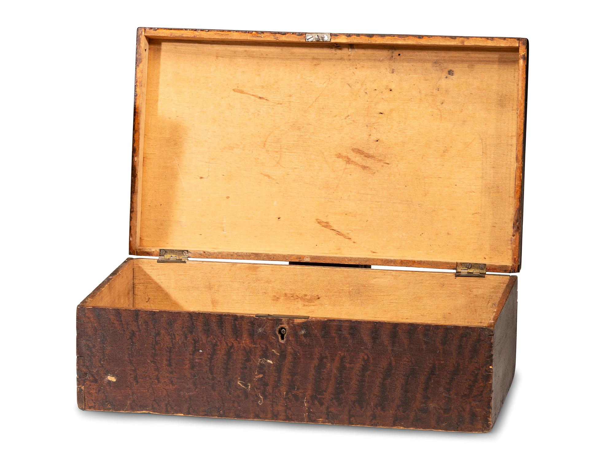 A Country Grain Painted Pine Box