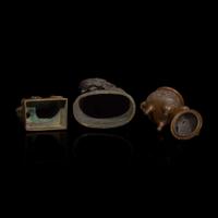 A group of three Japanese and Asian bronzes 日本銅器三件