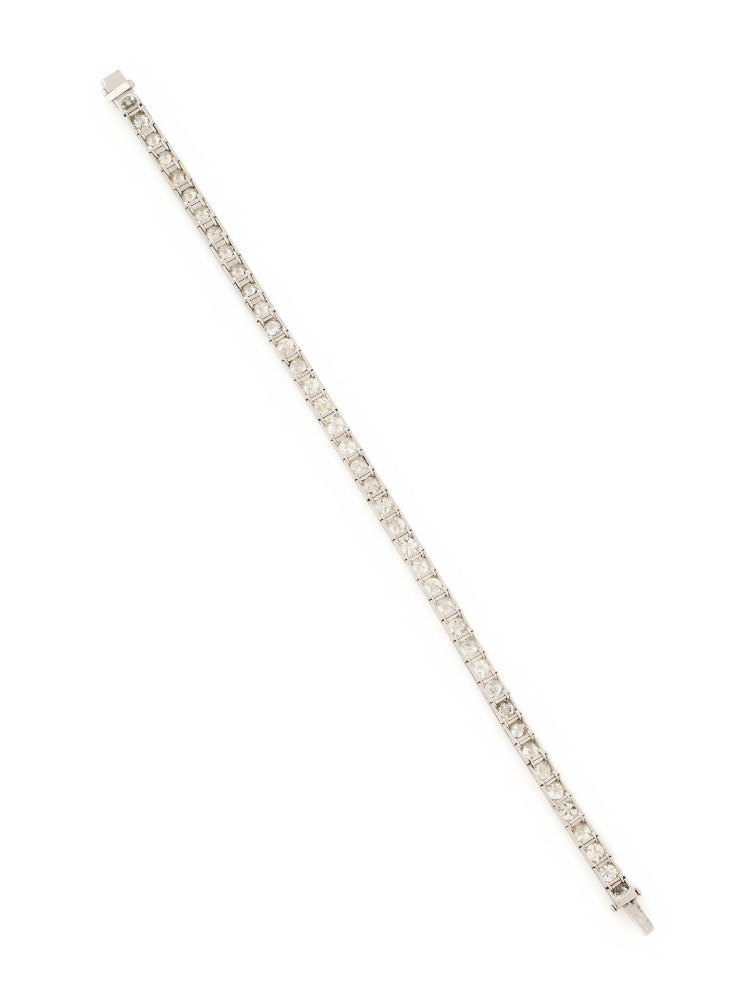 DIAMOND AND PLATINUM LINE BRACELET
