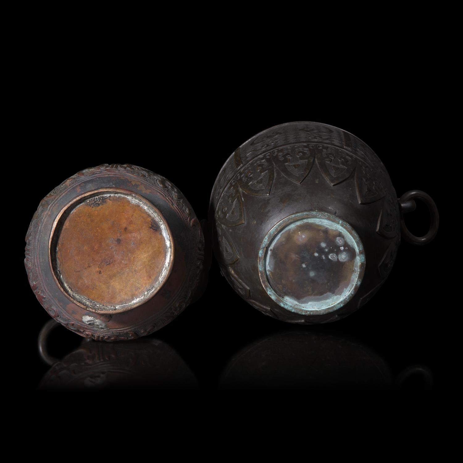 Two Japanese Bronze Archaistic Vases, Edo to Meiji Period