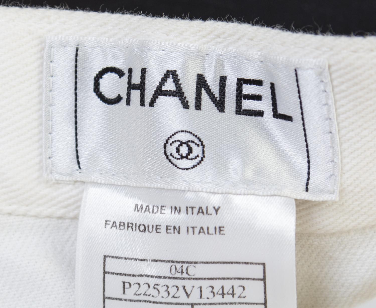 A Chanel White Cotton Wide Leg Pant, Pant size 42, top size 38.