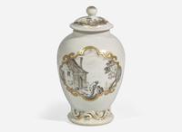 Fifteen assorted Chinese export porcelain tea wares, 18th century 外銷瓷茶具一組十五件 十八世紀