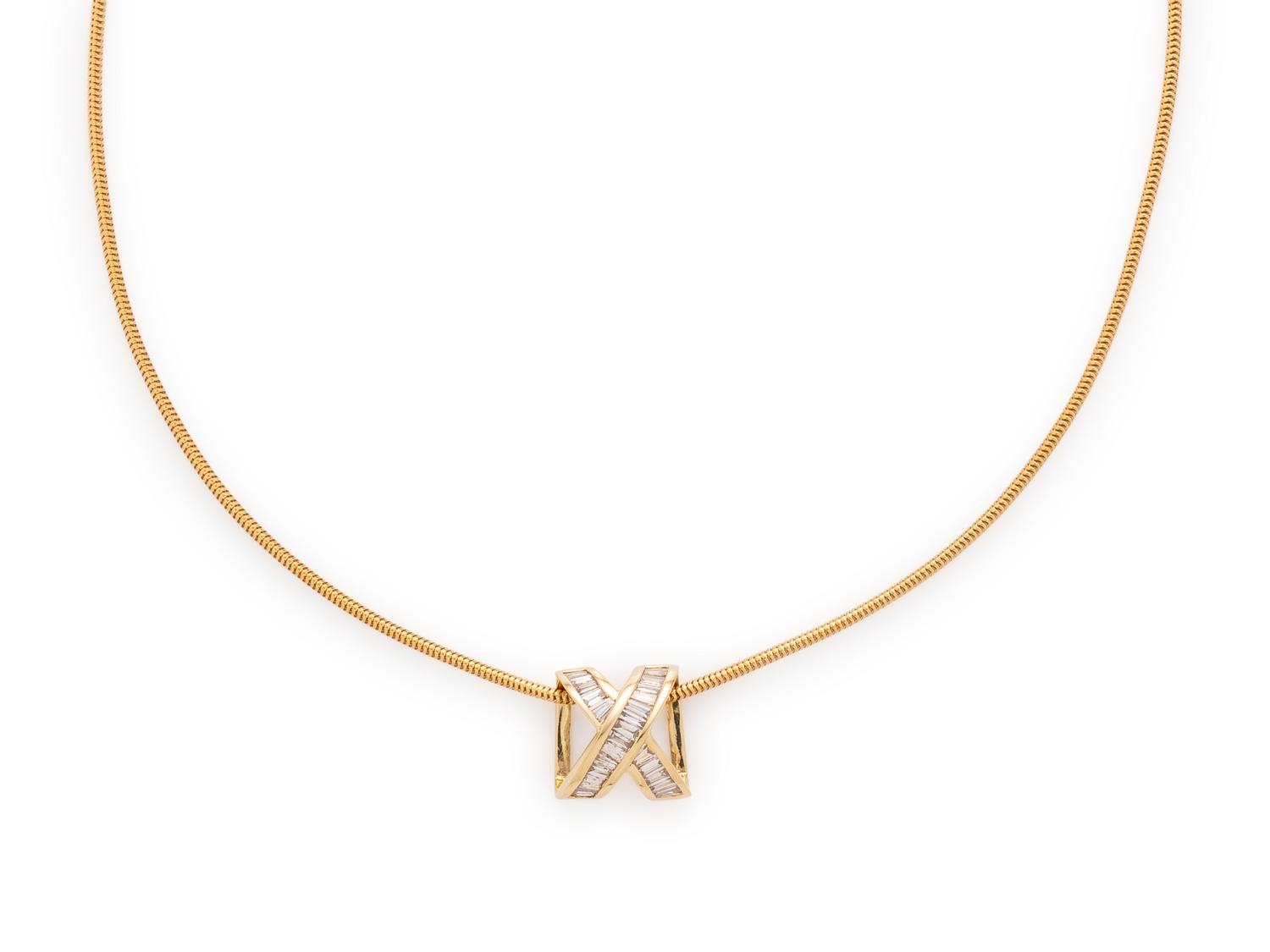 YELLOW GOLD AND DIAMOND PENDANT/NECKLACE