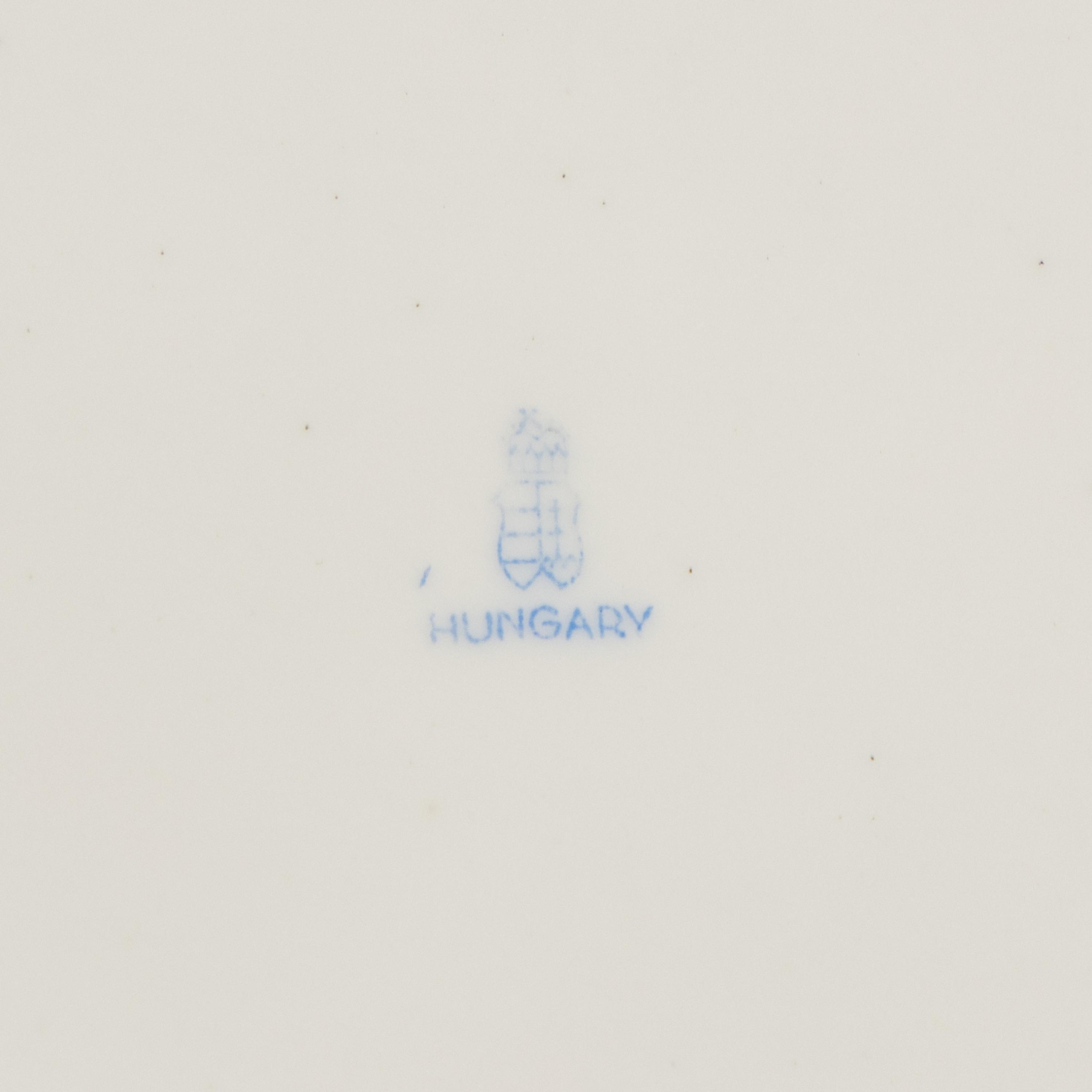A Herend Rothschild Bird Porcelain Dinner Service